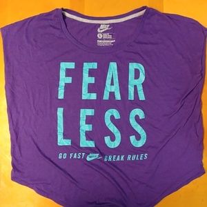 🌟$1 deals! Loose fit Nike top